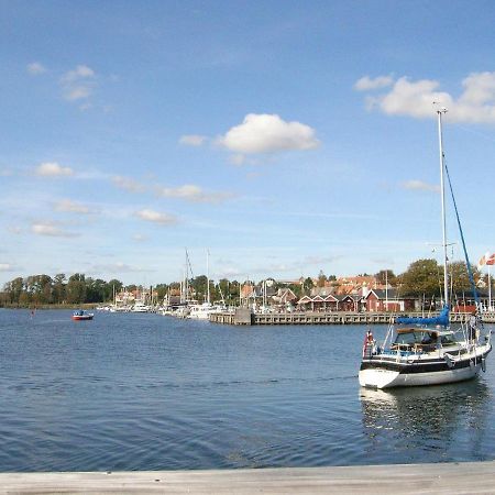 10 Person Holiday Home In Nysted Esterno foto