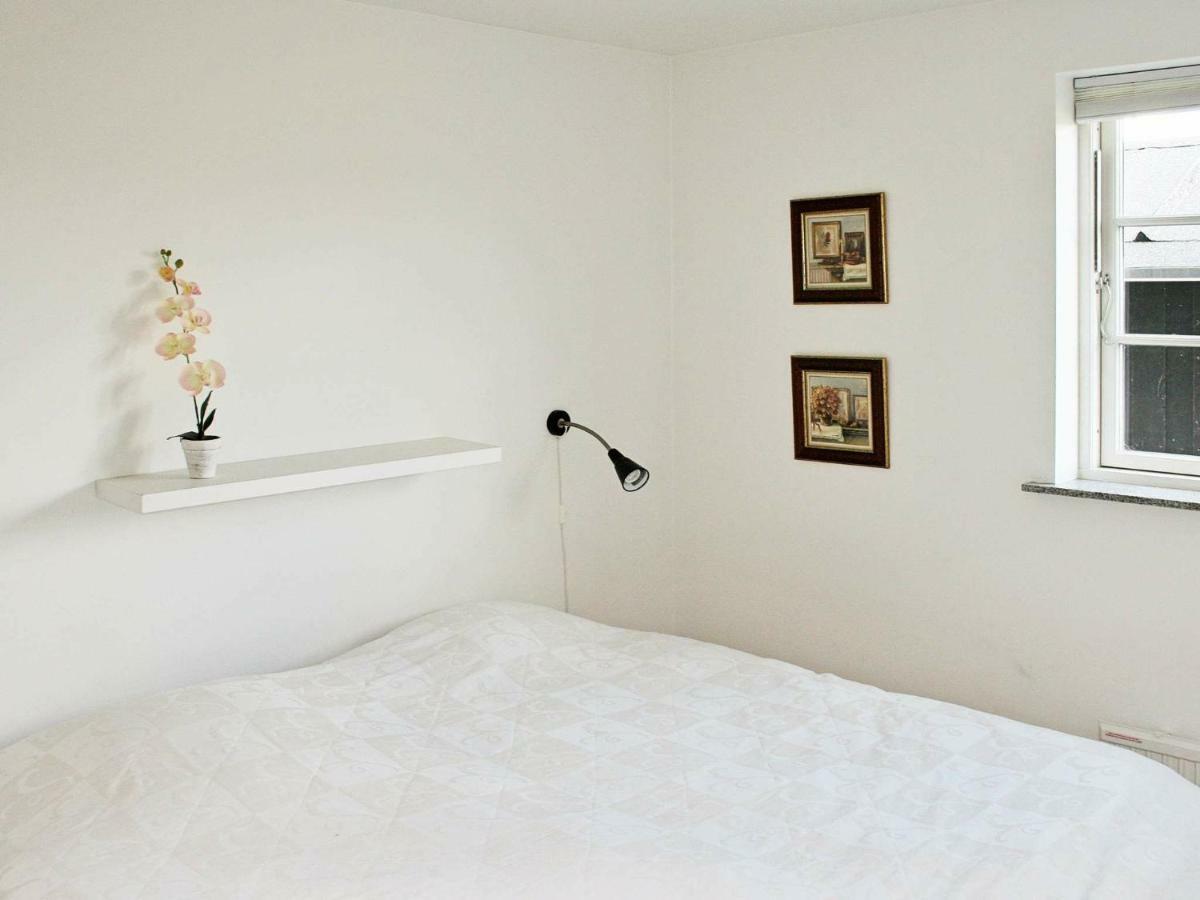 10 Person Holiday Home In Nysted Esterno foto